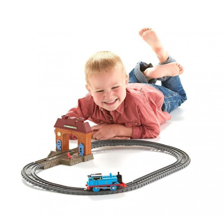 Tomek i Przyjaciele Zestaw Startowy TrackMaster Fisher Price