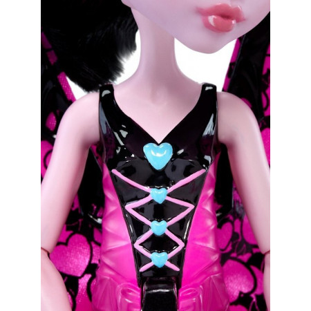Lalka Monster High Draculaura Wampiskrzydła 2w1 DNX65