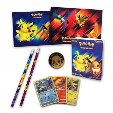 Pokemon Collector Chest FALL 2018 Treasure Tin
